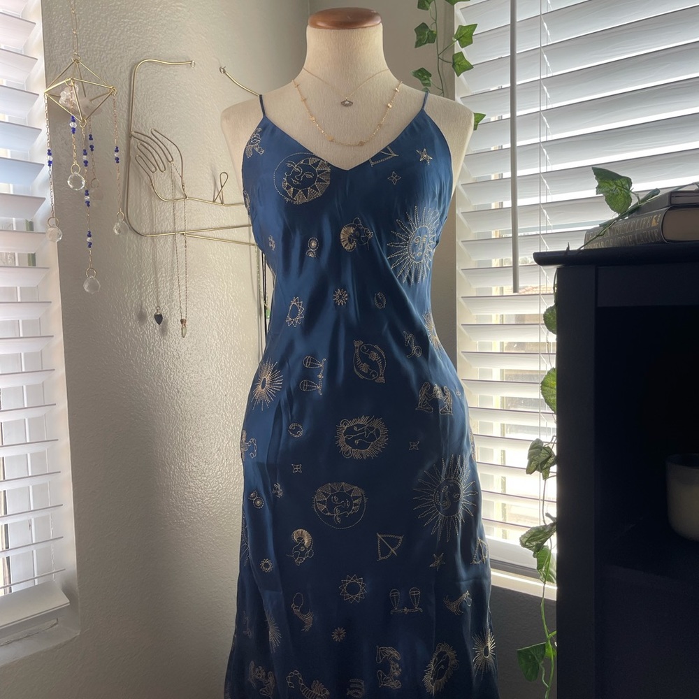 Realisation Par “THE 1996” Zodiac Dress ♏︎